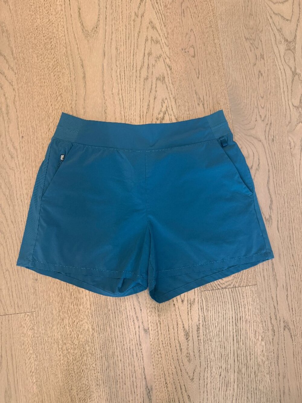 Athleta Brooklyn Short | Size 12 | Turquoise | 4" Inseam | GUC |